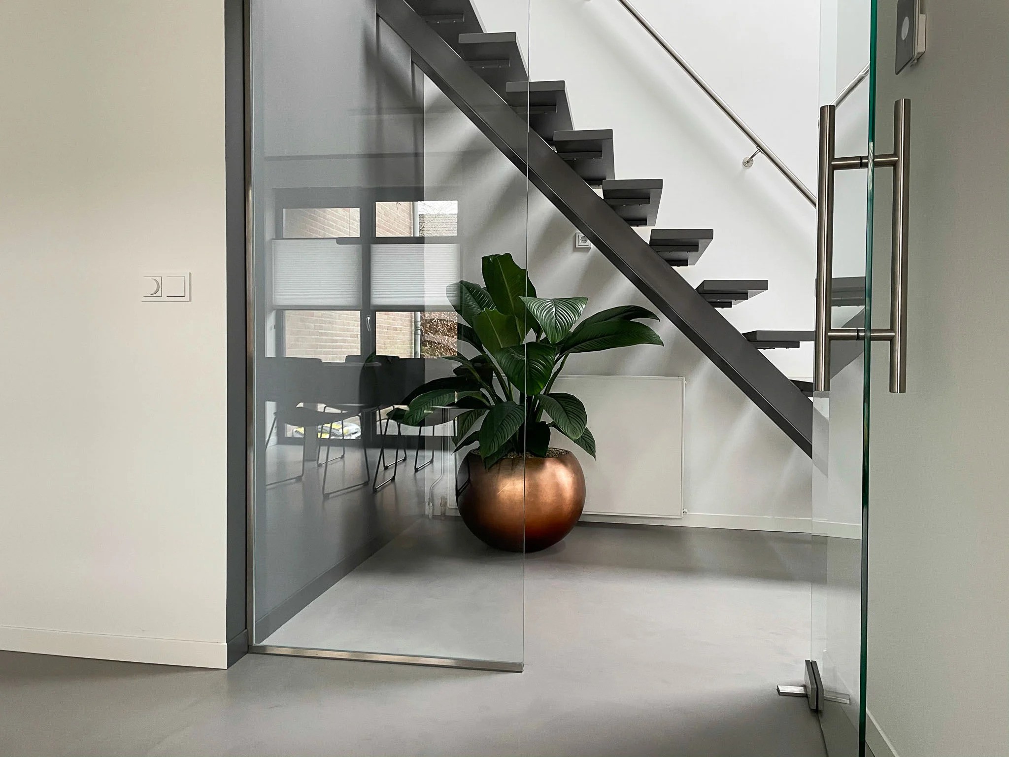 PU Gietvloer Smitfloor Geldrop - Betonlook gietvloer 