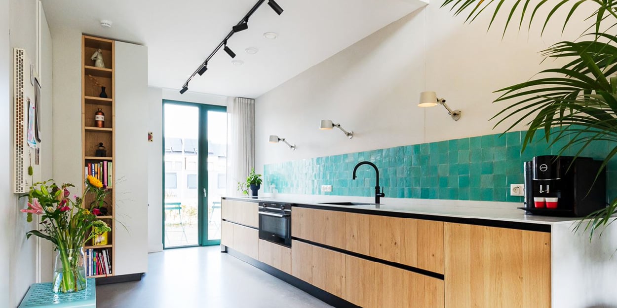Naadloze Silver Liquid Design gietvloer in Utrecht – Smitfloor Geldrop