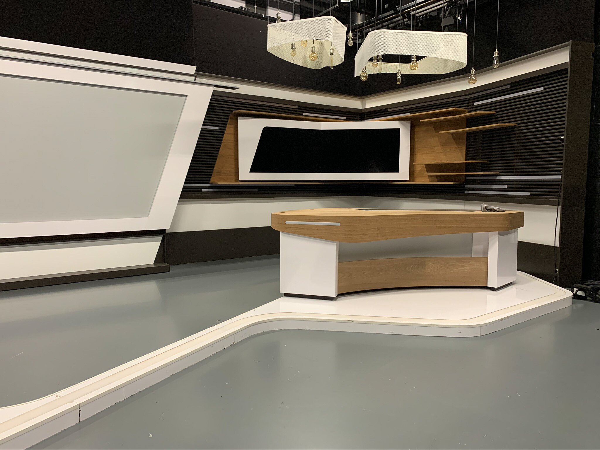 Vloeren voor Bedrijven Smitfloor Geldrop - Betonlook Gietvloer voor het Daf Museum in eindhoven
