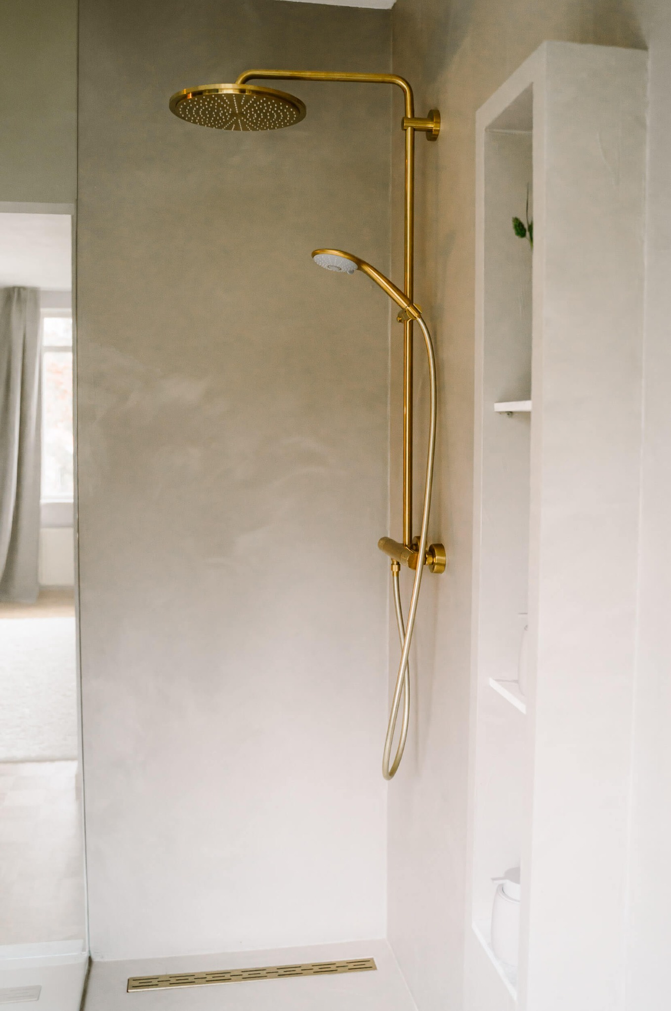 Béton Ciré Smitfloor Geldrop Béton Ciré badkamer muren 