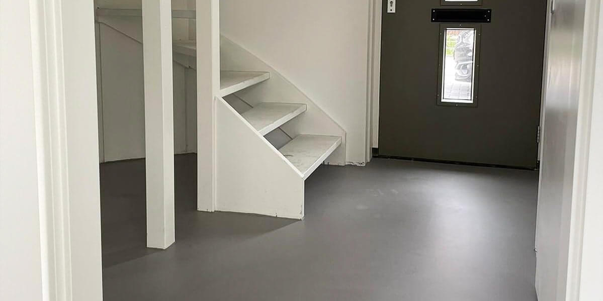 Liquid design Smitfloor Geldrop Binnenvloer met betonlook voor een strak en industrieel interieur