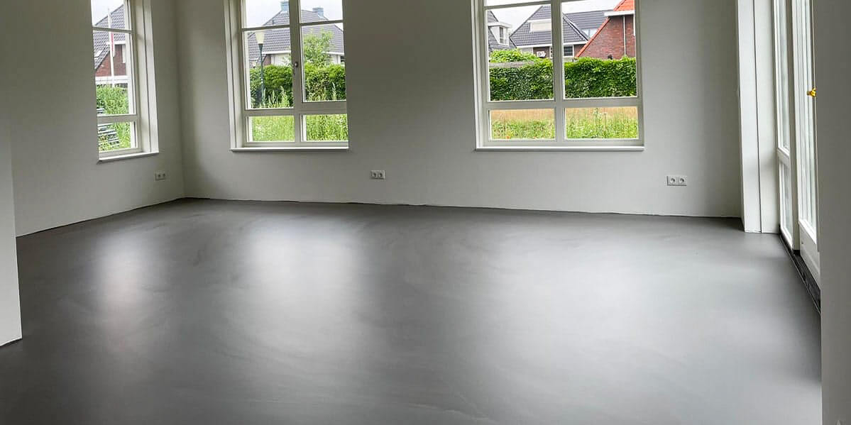 Liquid design Smitfloor Geldrop duurzame en onderhoudsvriendelijke binnenvloer voor woon en werkruimtes