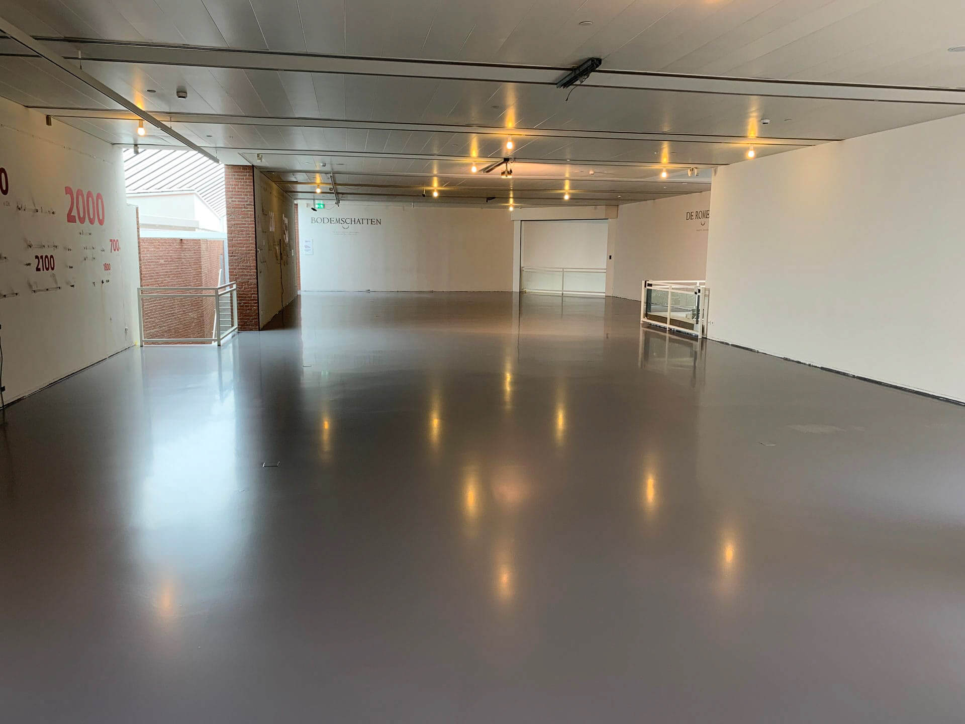 PU gietvloer Smitfloor Geldrop Naadloze en stijlvolle gietvloer in modern museum Brabant