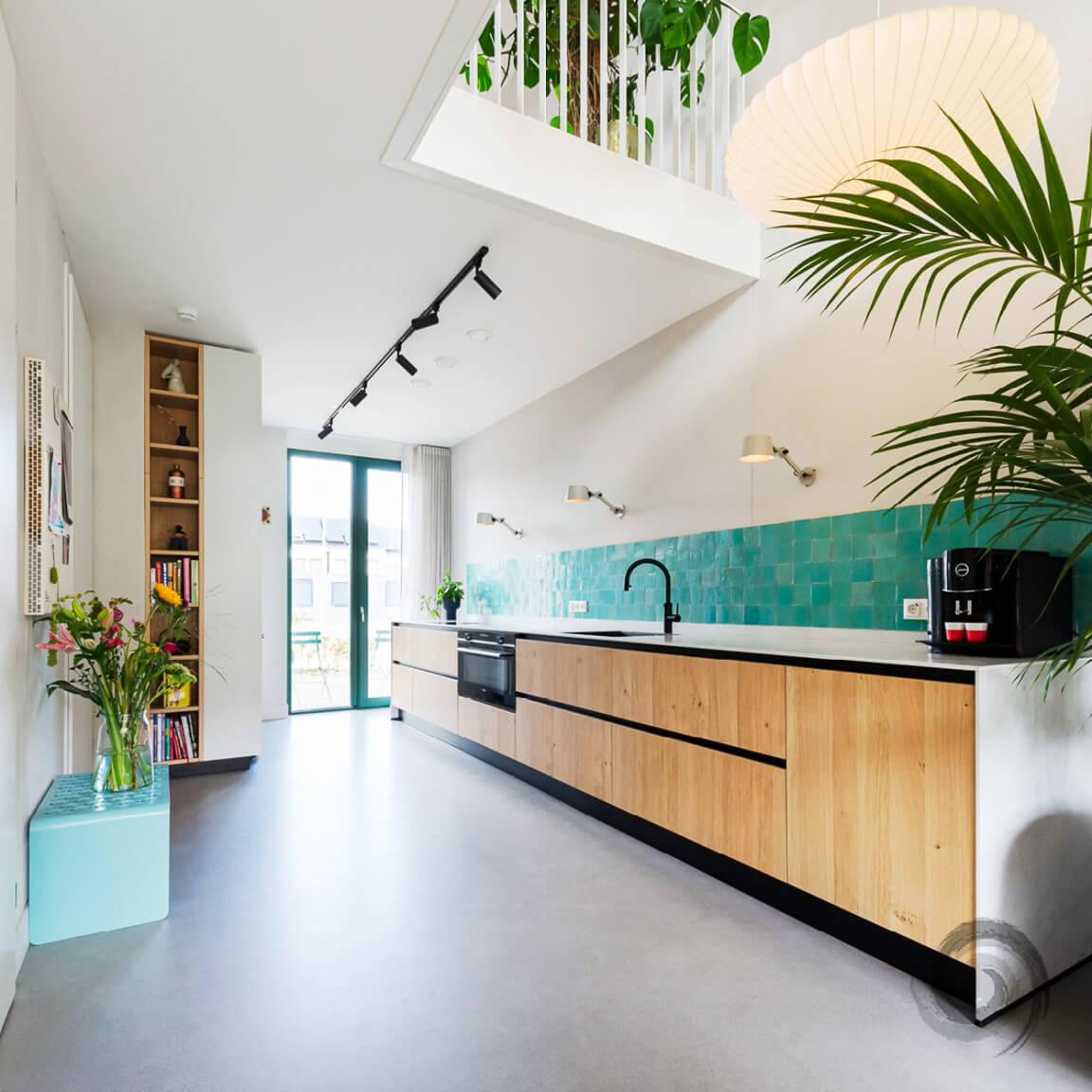 Silver Liquid gietvloer in moderne woning in Utrecht Smitfloor Geldrop